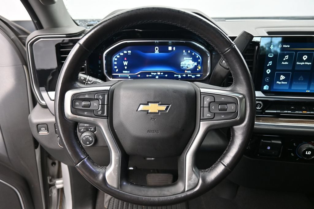 Used 2022 Chevrolet Silverado 1500 LT AWD/4WD image 13