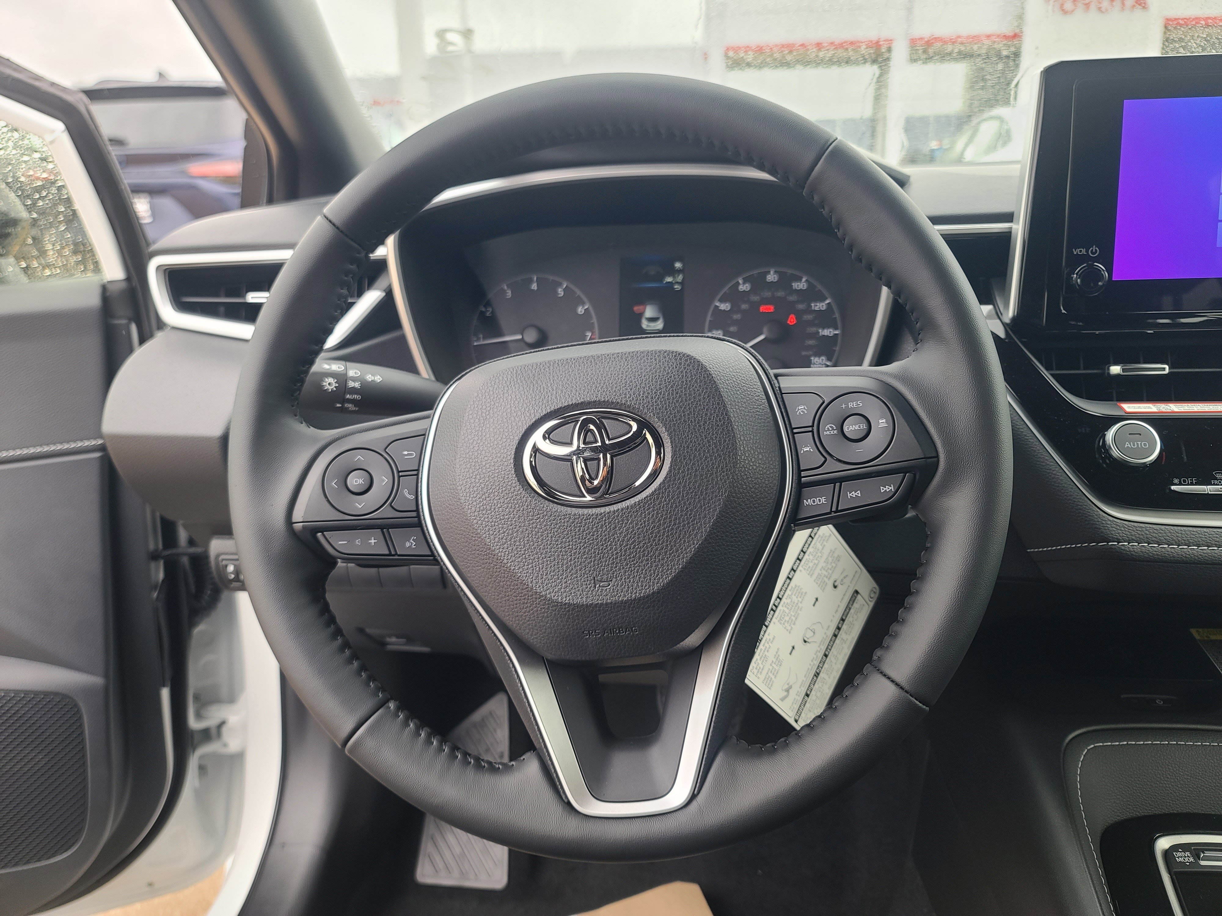 New 2025 Toyota Corolla SE image 29