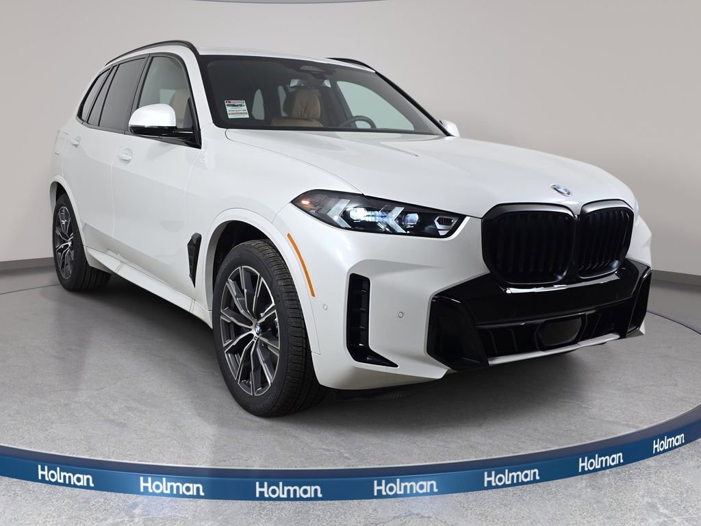 New 2026 BMW X5 xDrive40i w/ M Sport Package AWD/4WD image 3