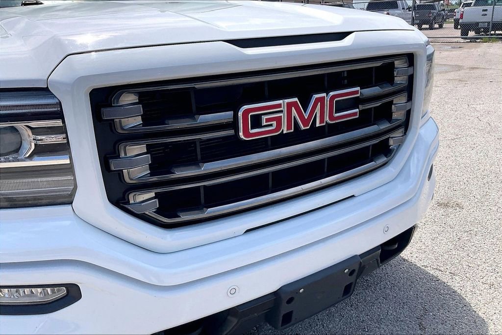 Used 2017 GMC Sierra 1500 SLT w/ All Terrain X Package AWD/4WD image 34