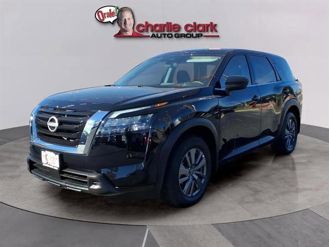 Certified 2025 Nissan Pathfinder S