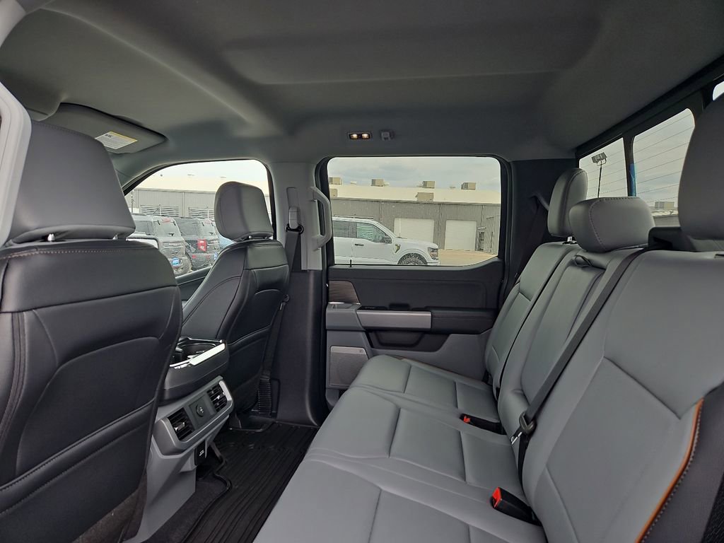 New 2025 Ford F150 Lariat w/ Equipment Group 501A Mid image 19