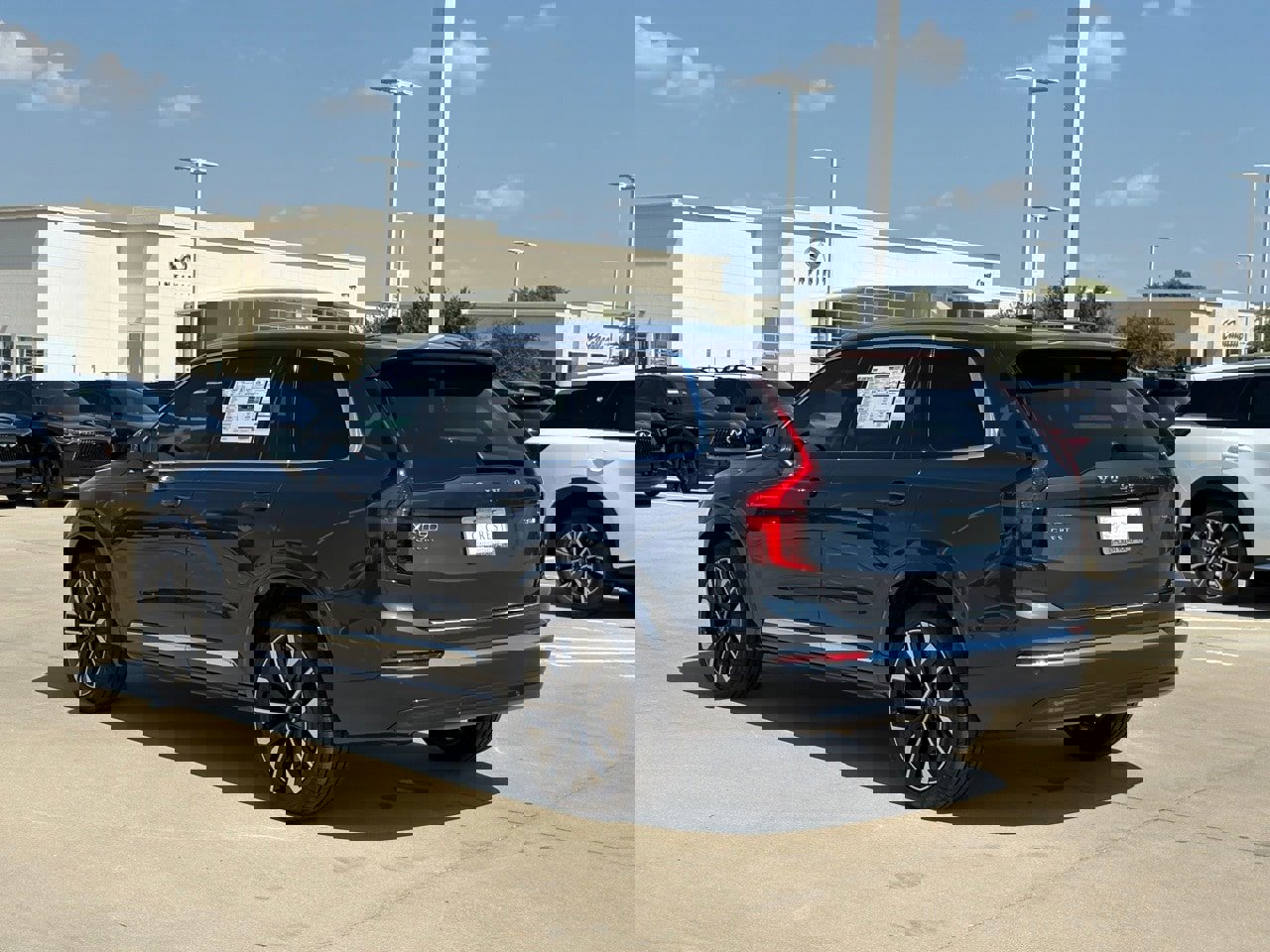 New 2026 Volvo XC90 T8 Ultra image 3