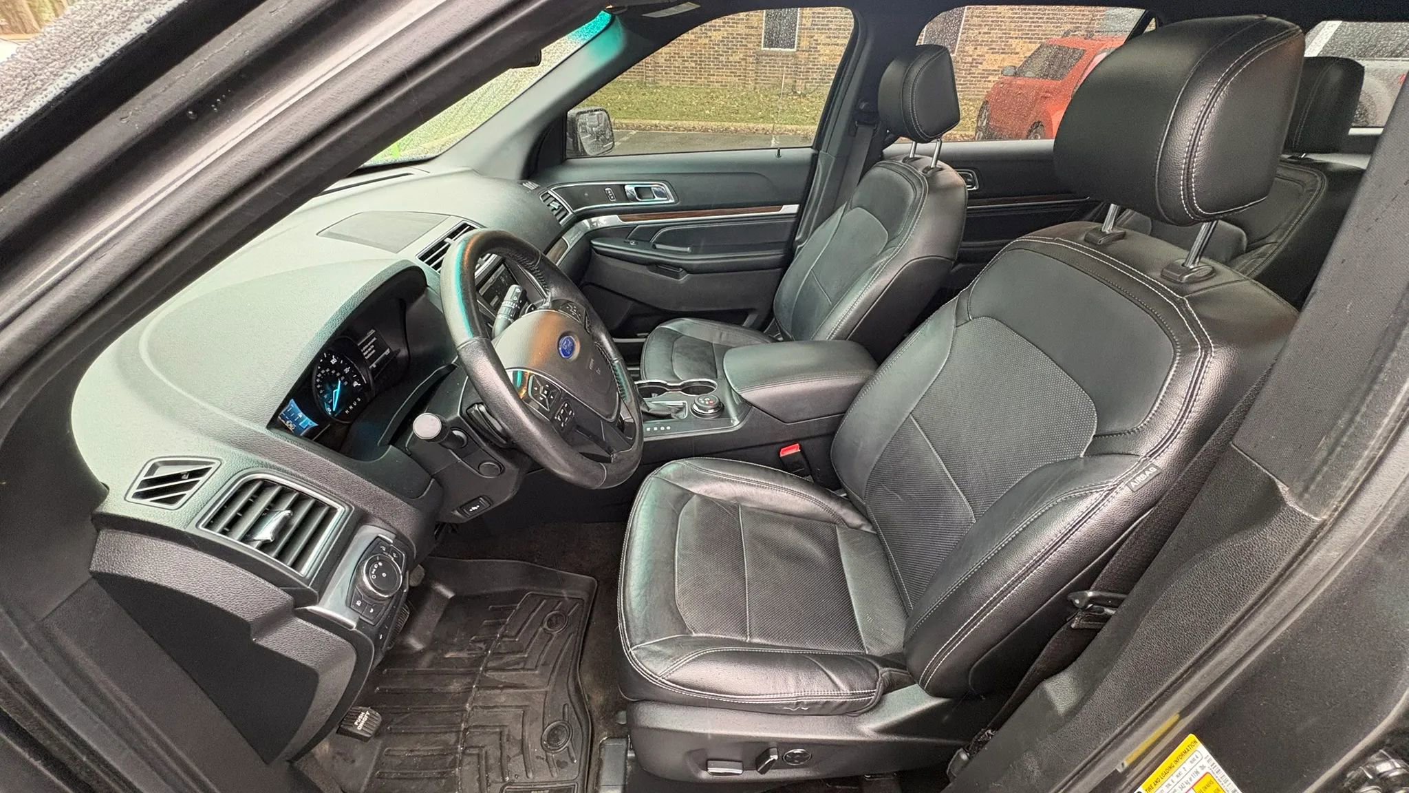 Used 2016 Ford Explorer Limited w/ Equipment Group 301A AWD/4WD image 20