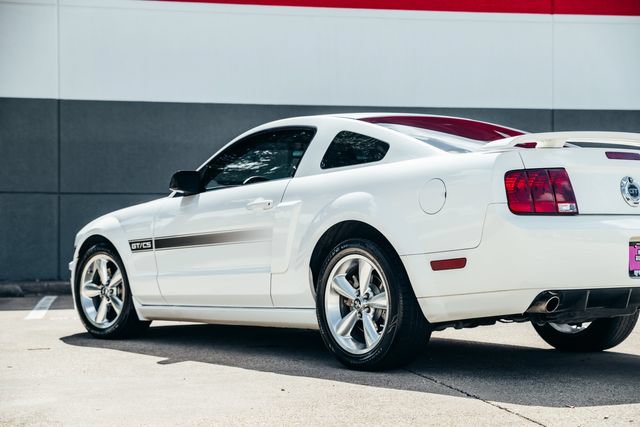 Used 2007 Ford Mustang GT Premium RWD image 48