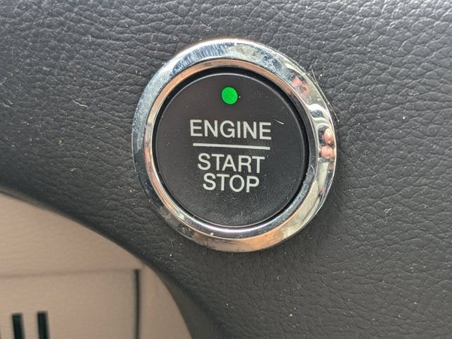 Used 2016 Ford Edge Titanium w/ Technology Package FWD image 26