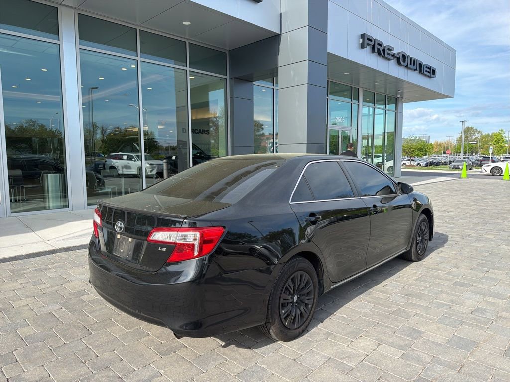 Used 2014 Toyota Camry LE FWD image 10