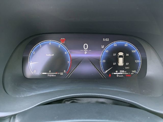Used 2023 Toyota Highlander Limited FWD image 30