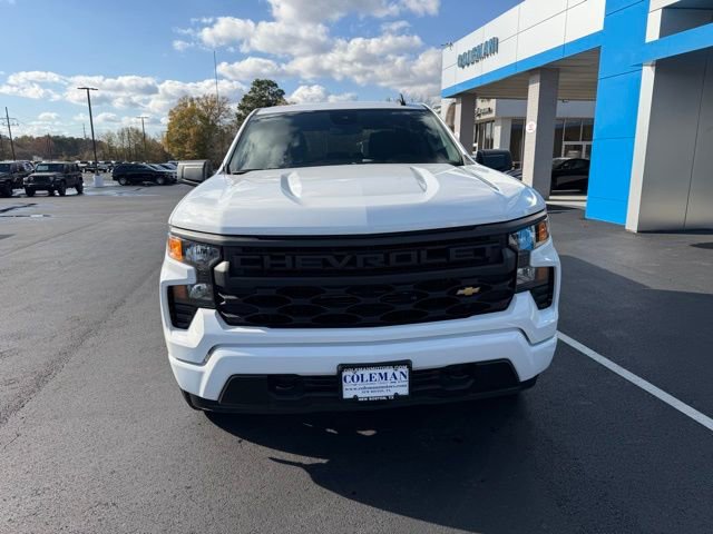 Used 2023 Chevrolet Silverado 1500 Custom image 2