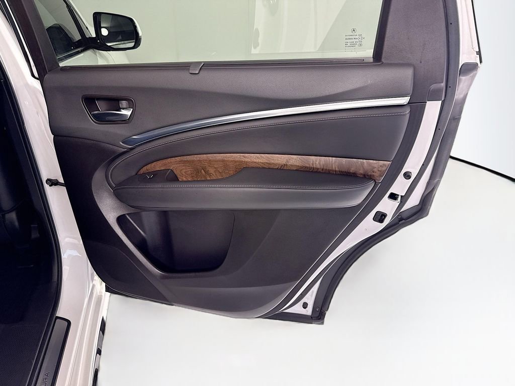 Used 2020 Acura MDX FWD w/ Advance Package image 29