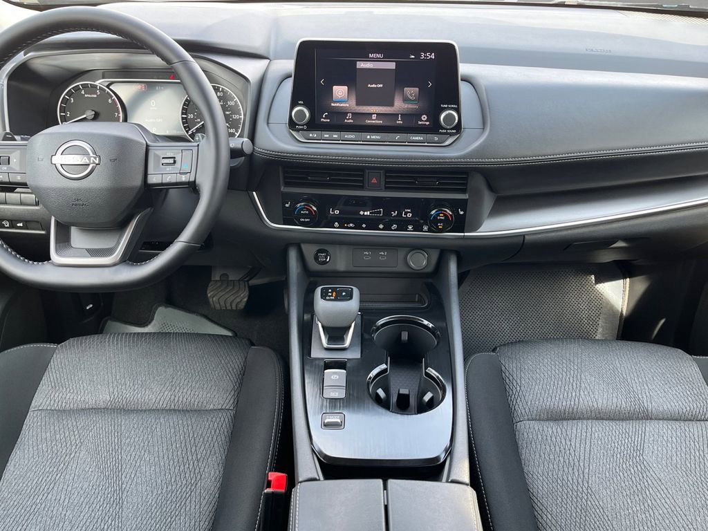 New 2026 Nissan Rogue SV image 3