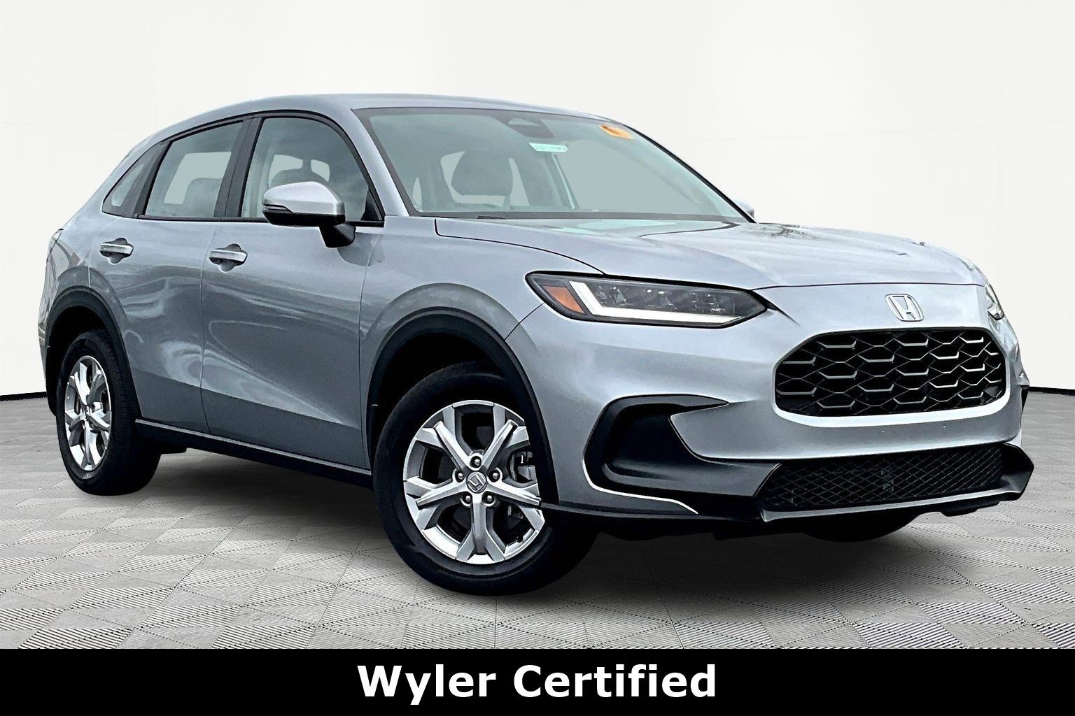 Used 2024 Honda HR-V LX image 3