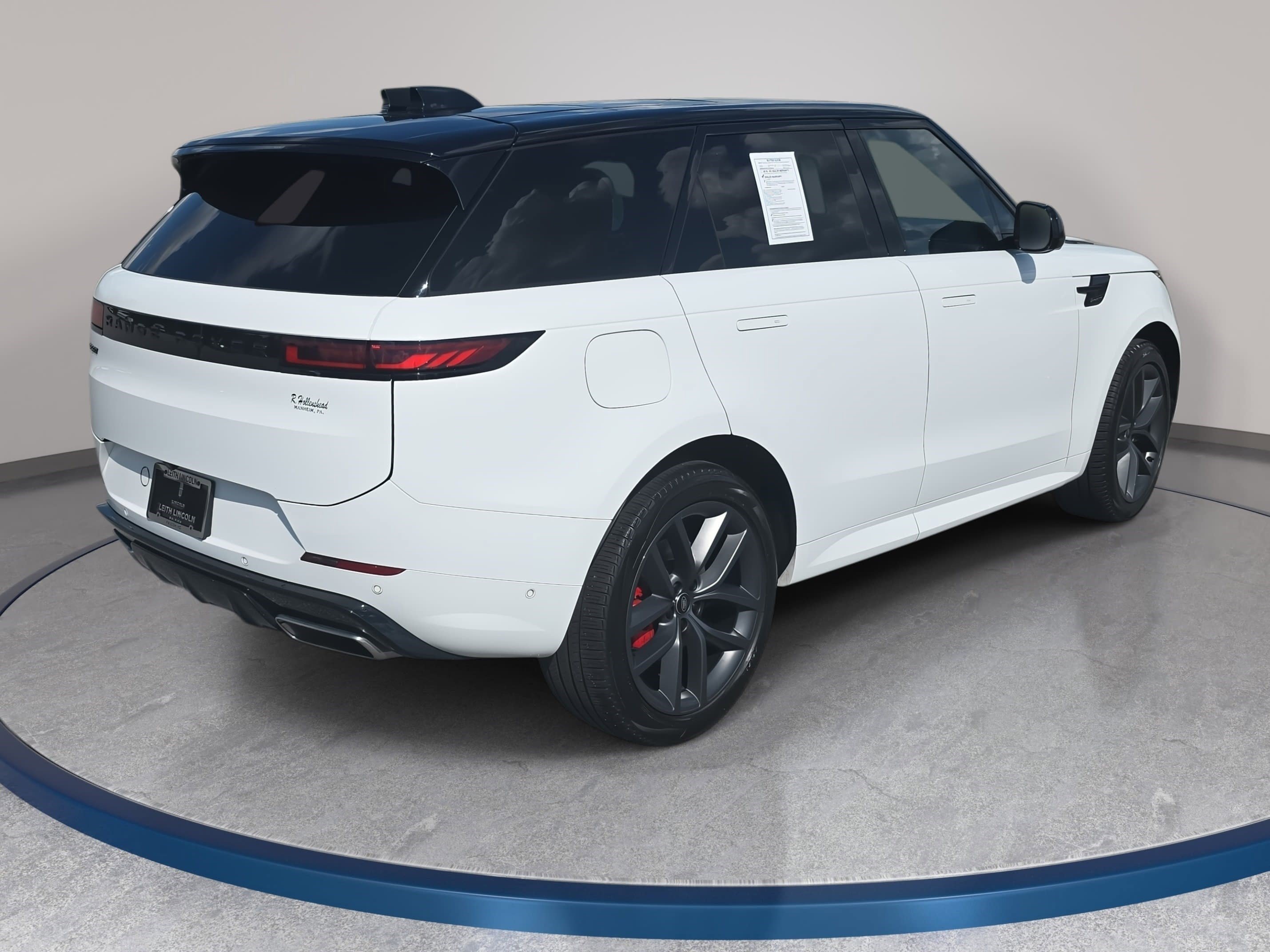 Used 2024 Land Rover Range Rover Sport Dynamic SE image 5