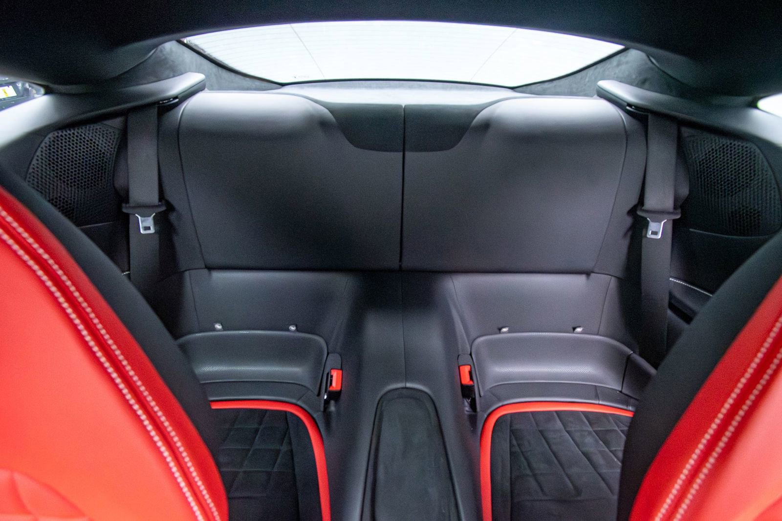 Certified 2024 Ferrari Roma image 27