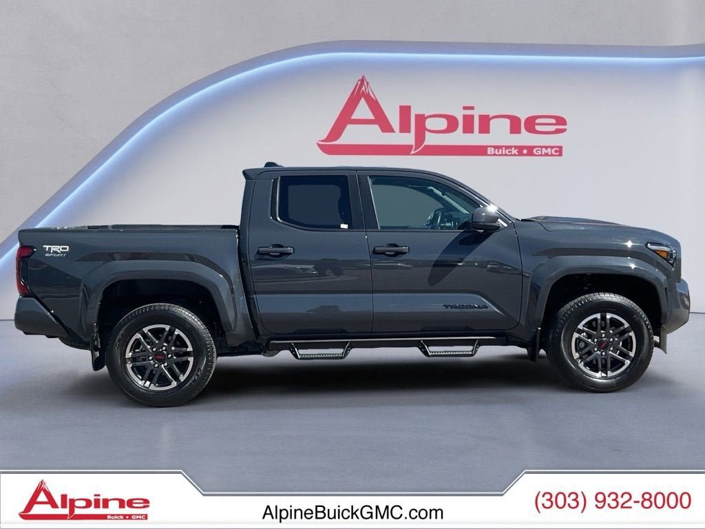 Used 2024 Toyota Tacoma TRD Sport AWD/4WD image 6