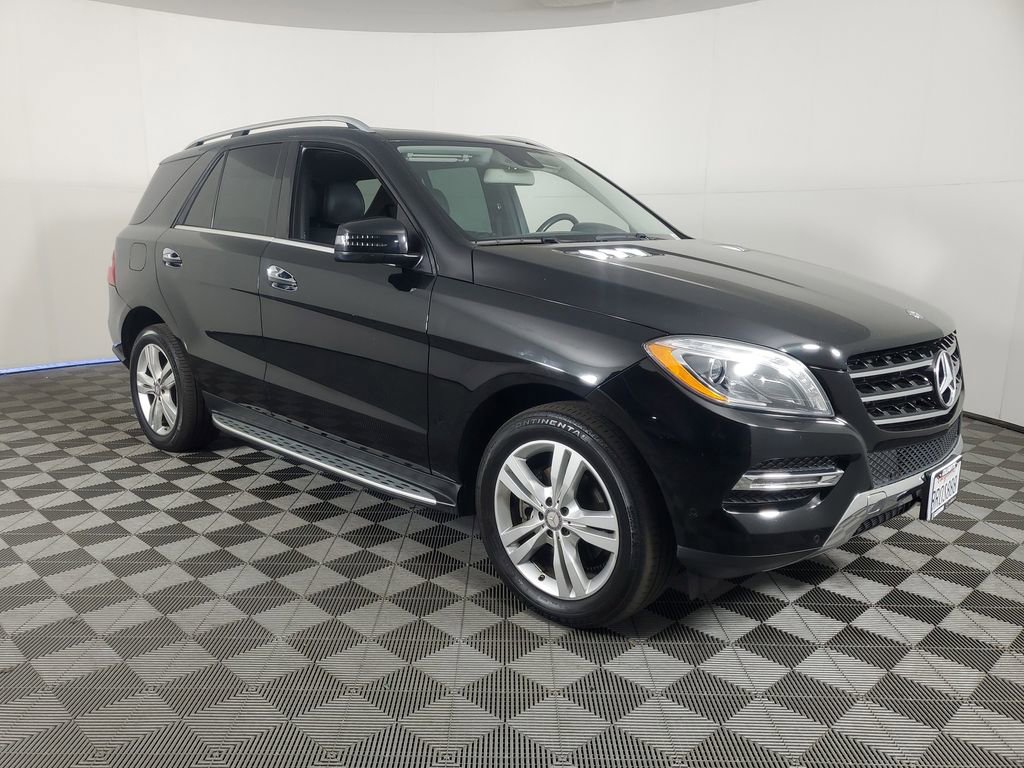 Used 2015 Mercedes-Benz ML 250 BlueTEC 4MATIC image 2