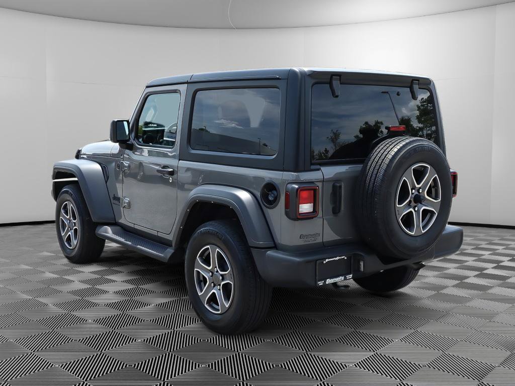 Used 2023 Jeep Wrangler Sport AWD/4WD image 5