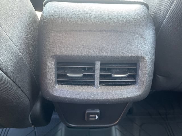 Used 2021 Chevrolet Equinox LT FWD image 27