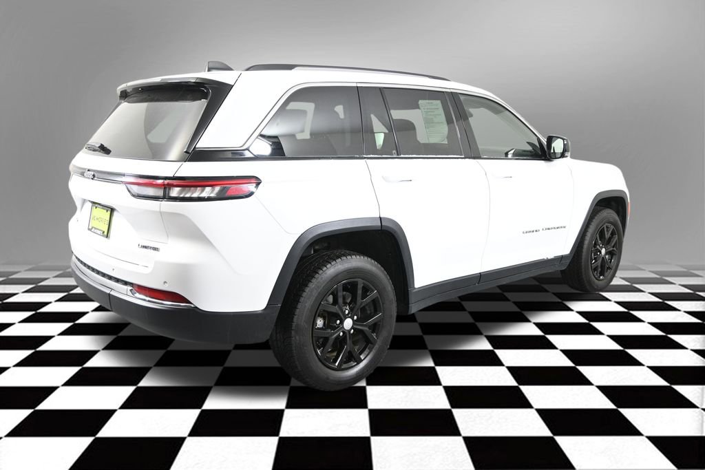 Used 2023 Jeep Grand Cherokee Limited AWD/4WD image 8