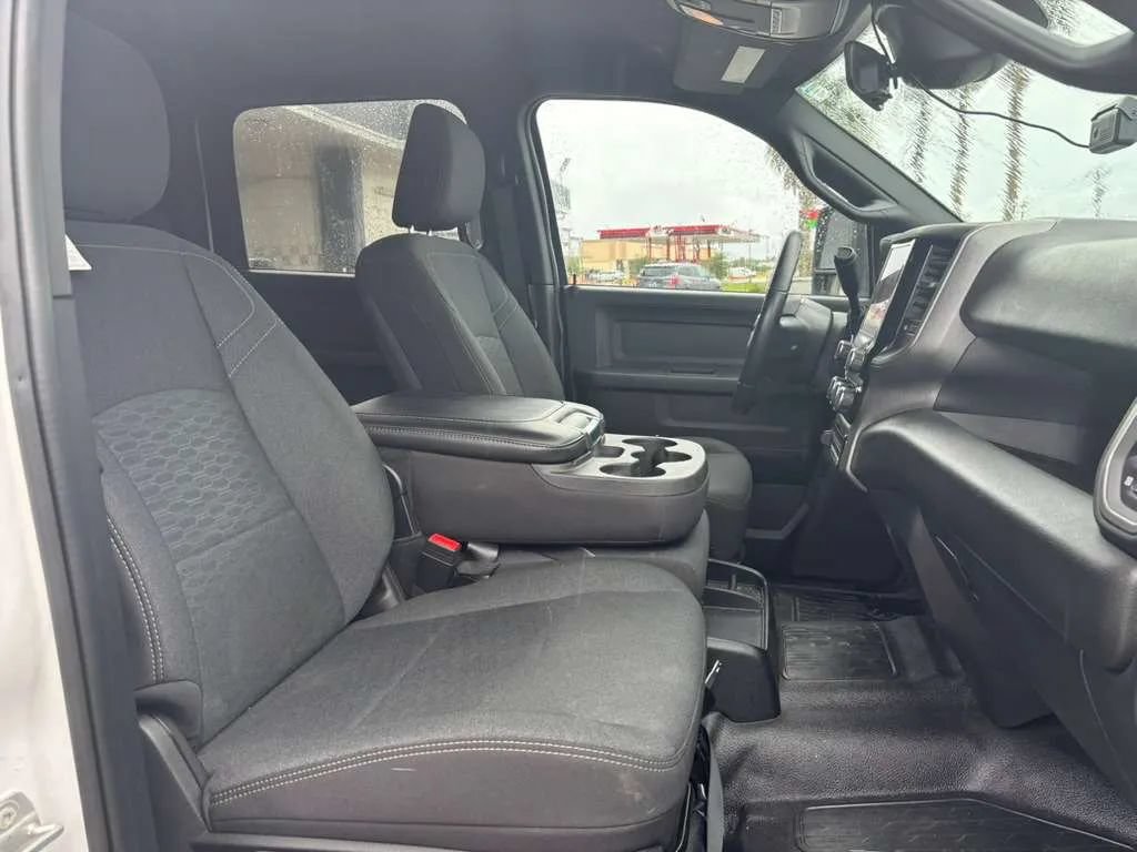 Used 2025 RAM 5500 Tradesman AWD/4WD image 14