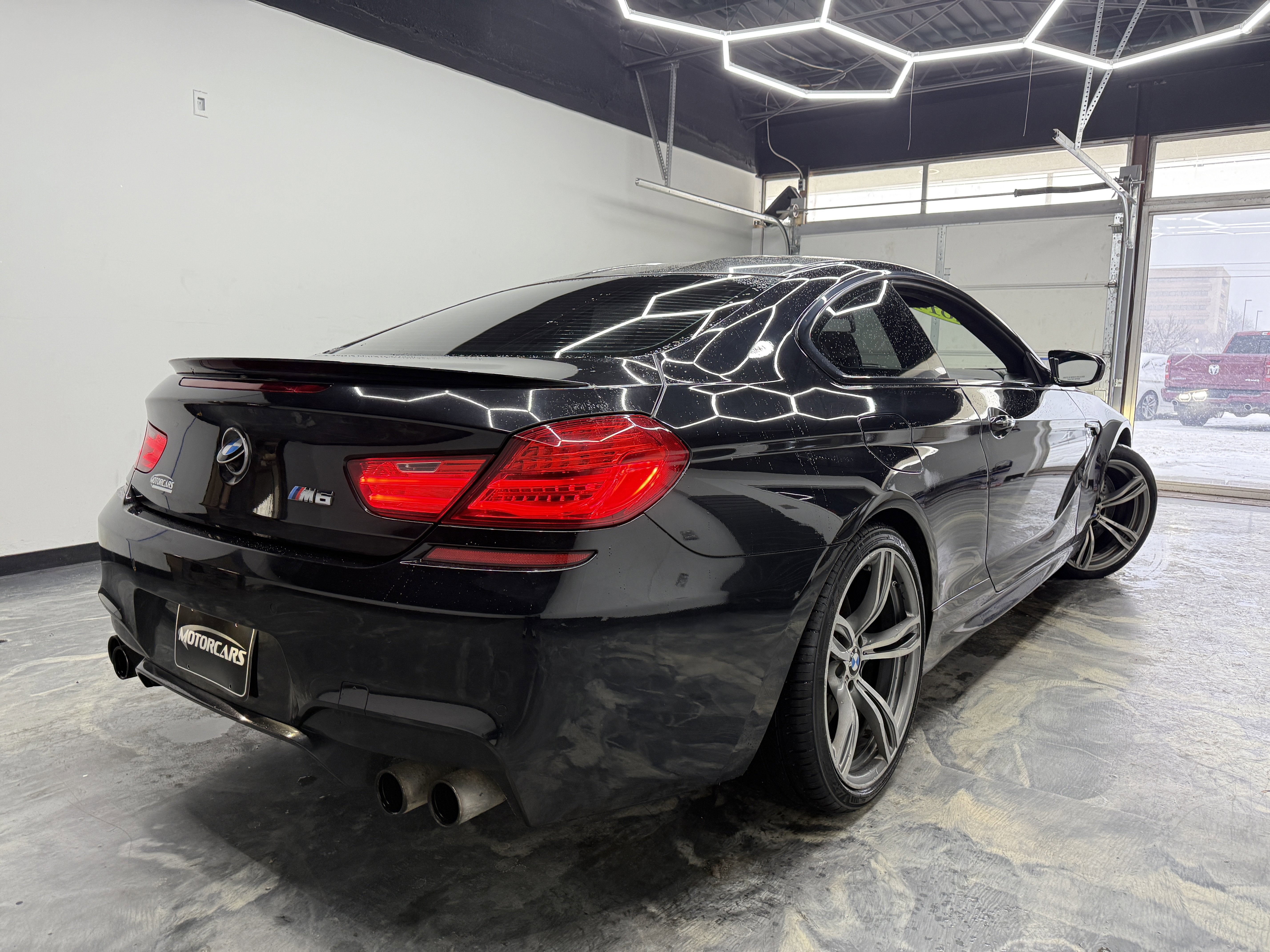 Used 2014 BMW M6 Coupe image 4