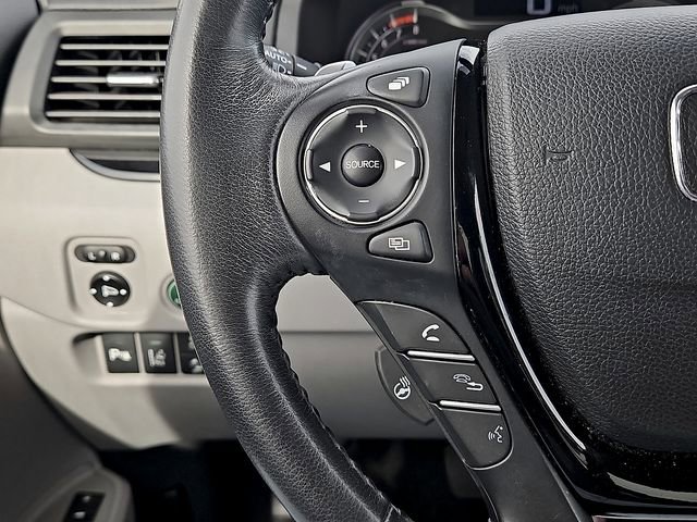 Used 2017 Honda Pilot Elite image 25