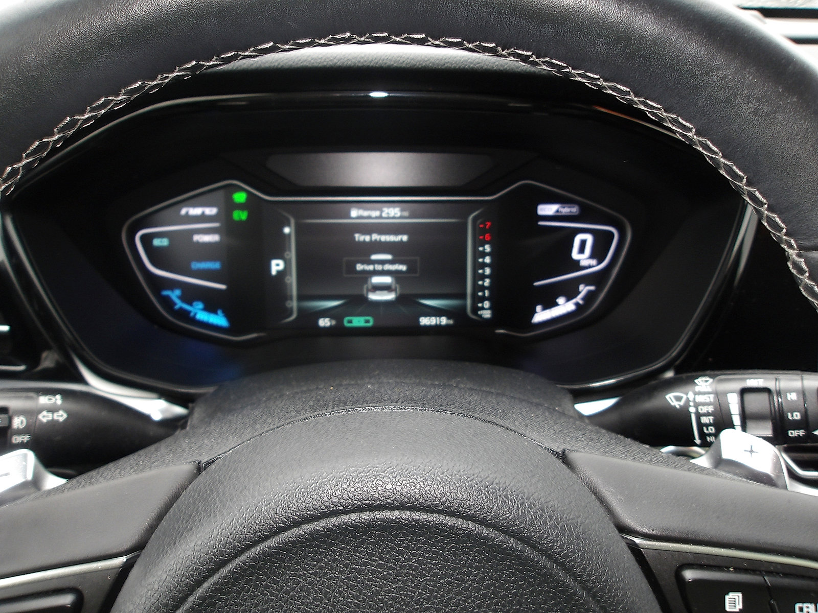 Used 2022 Kia Niro EX Premium FWD image 17