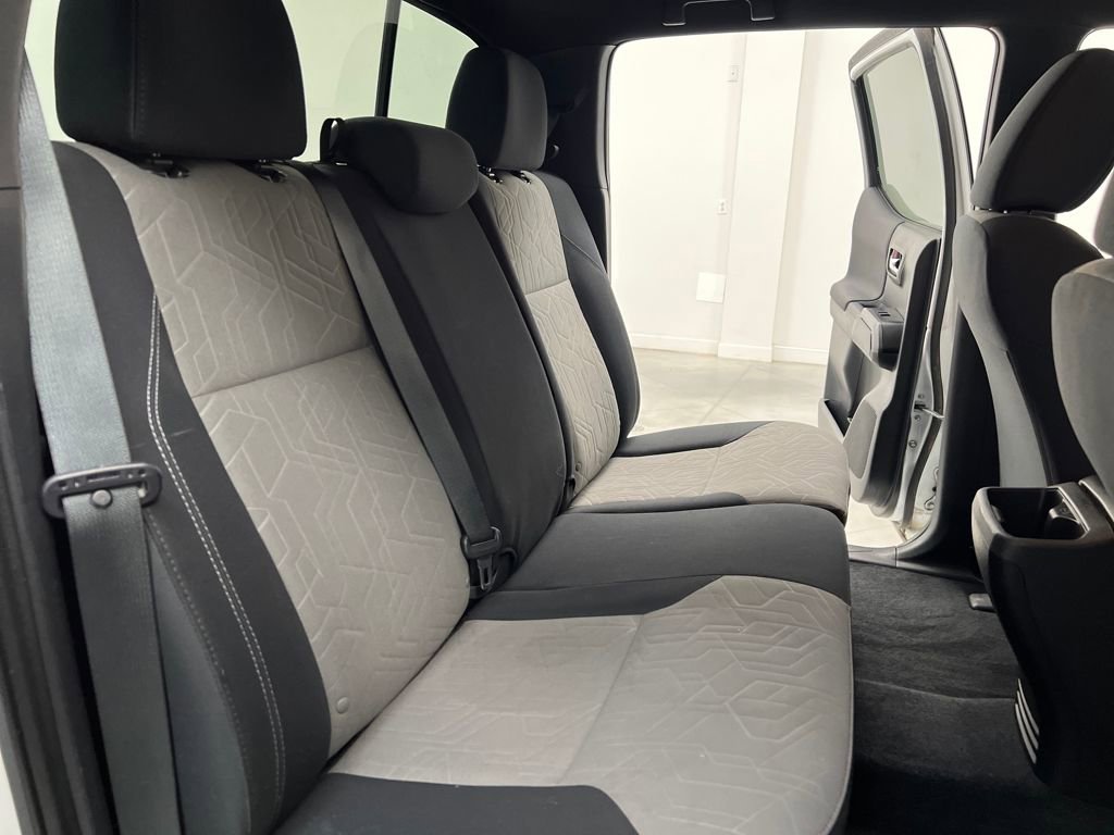 Used 2023 Toyota Tacoma TRD Off-Road image 18