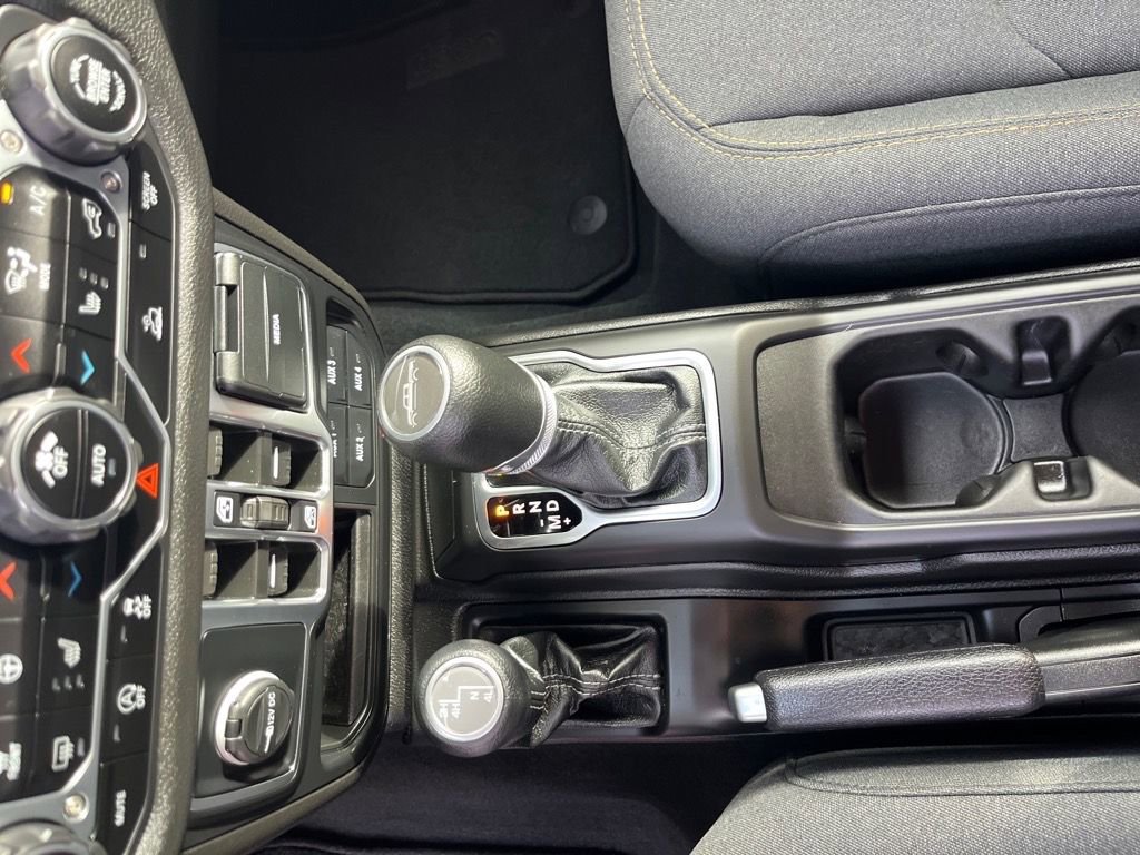 Used 2024 Jeep Gladiator Sport image 27