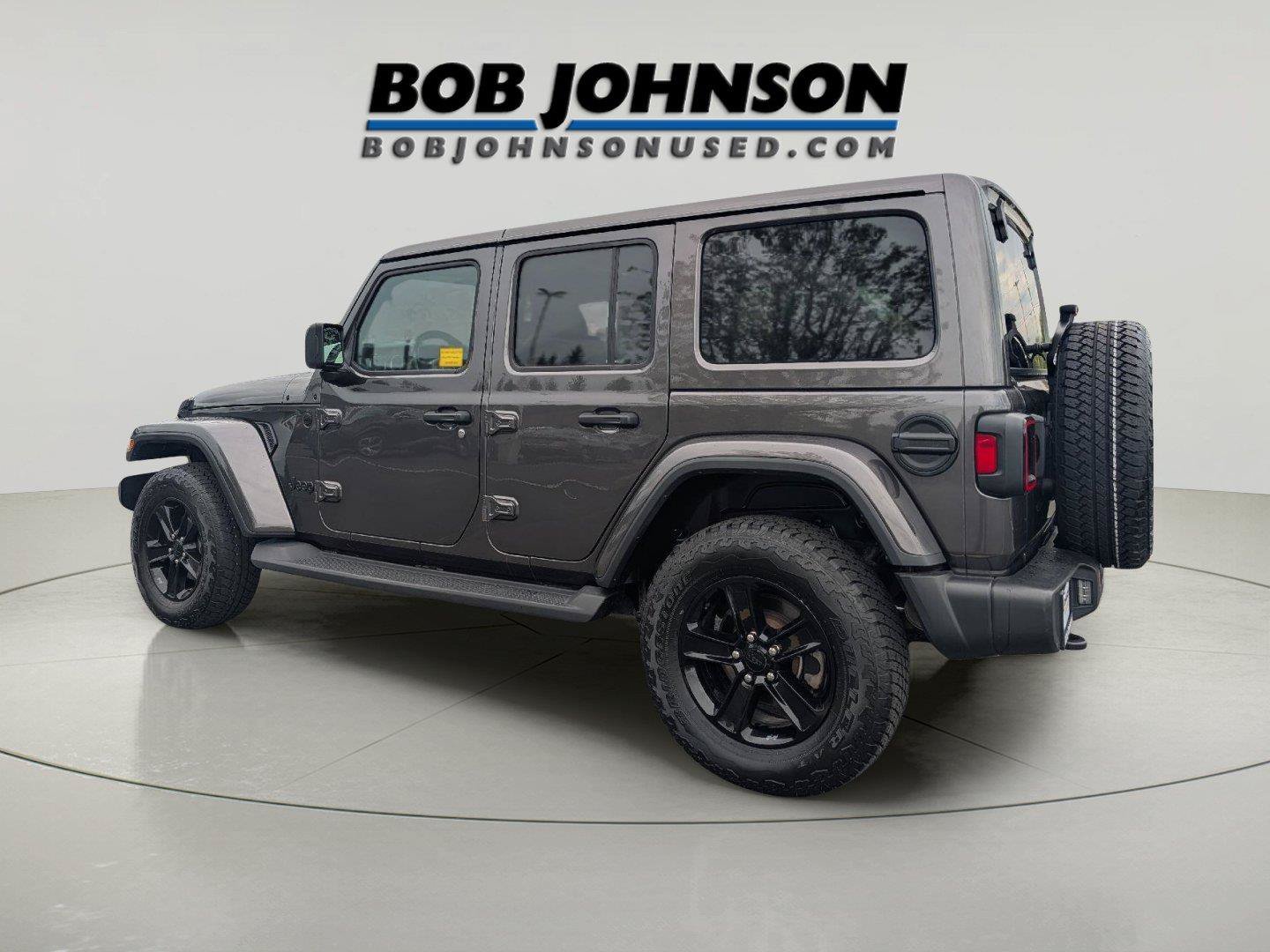 Used 2021 Jeep Wrangler Unlimited Sahara AWD/4WD image 4