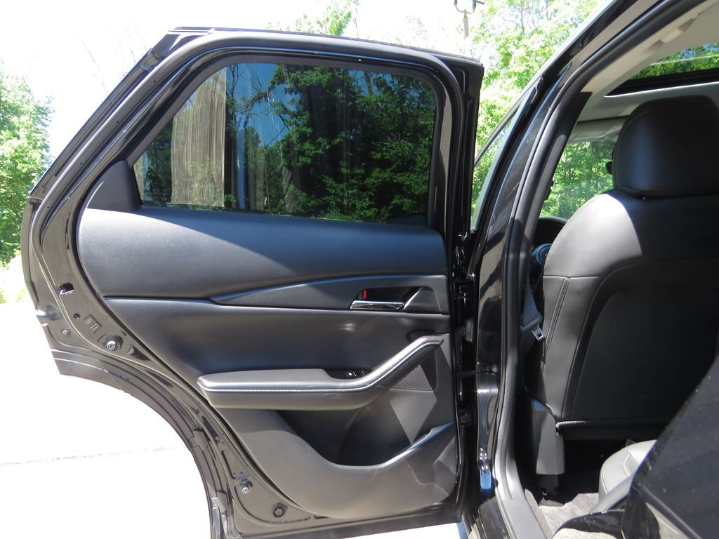 Used 2022 MAZDA CX-30 AWD 2.5 S w/ Preferred Package image 18