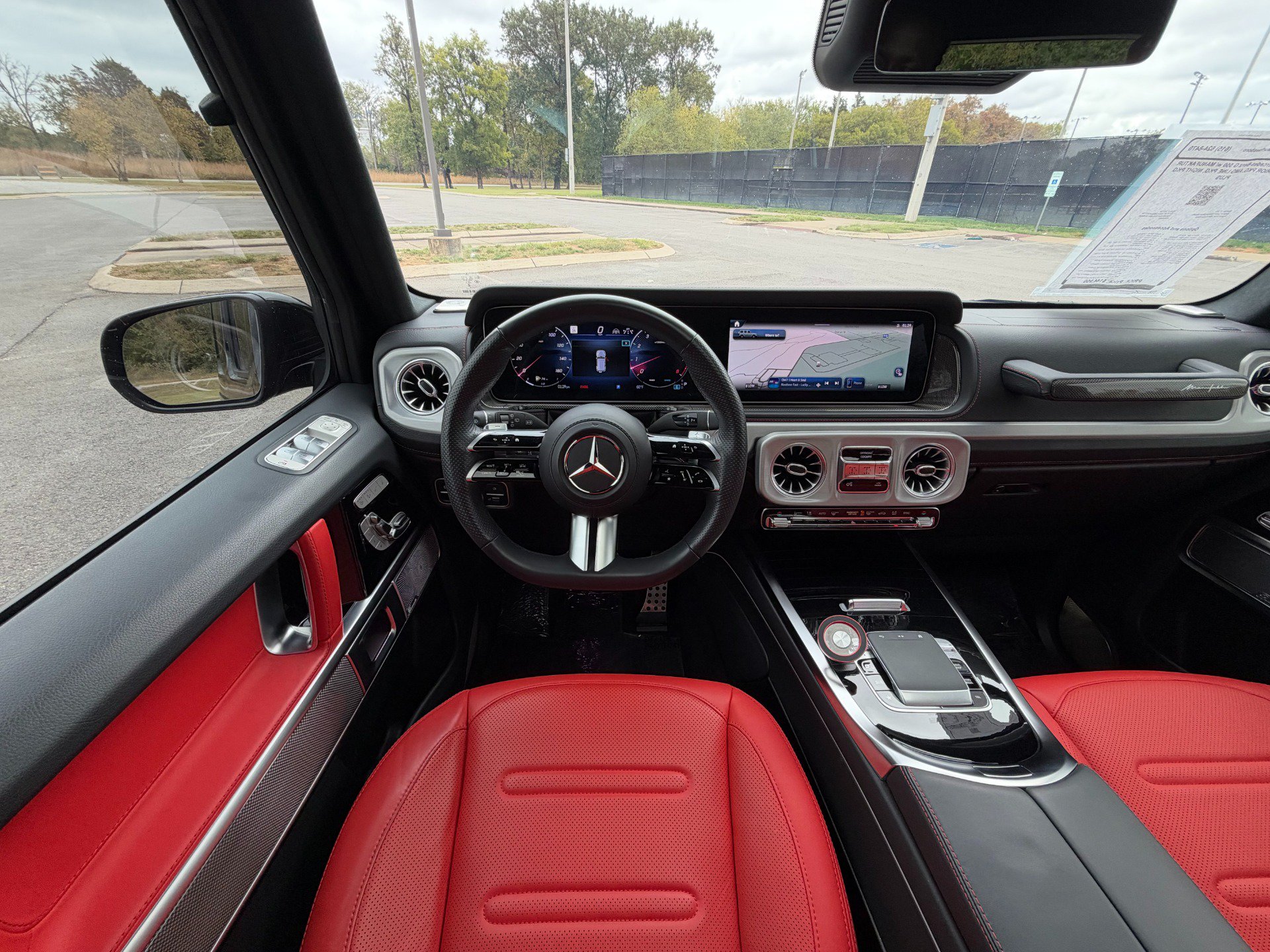 Used 2025 Mercedes-Benz G 550 image 24