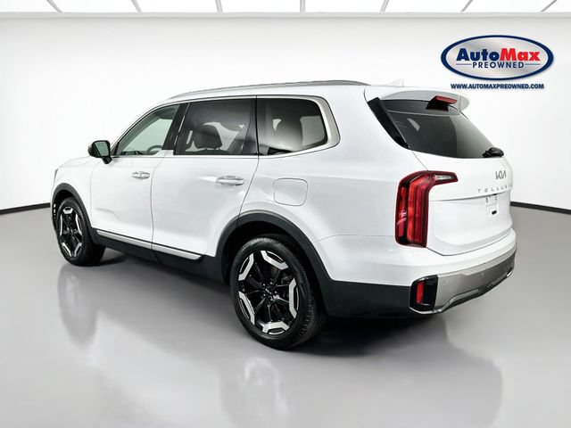 Used 2025 Kia Telluride S AWD/4WD image 6