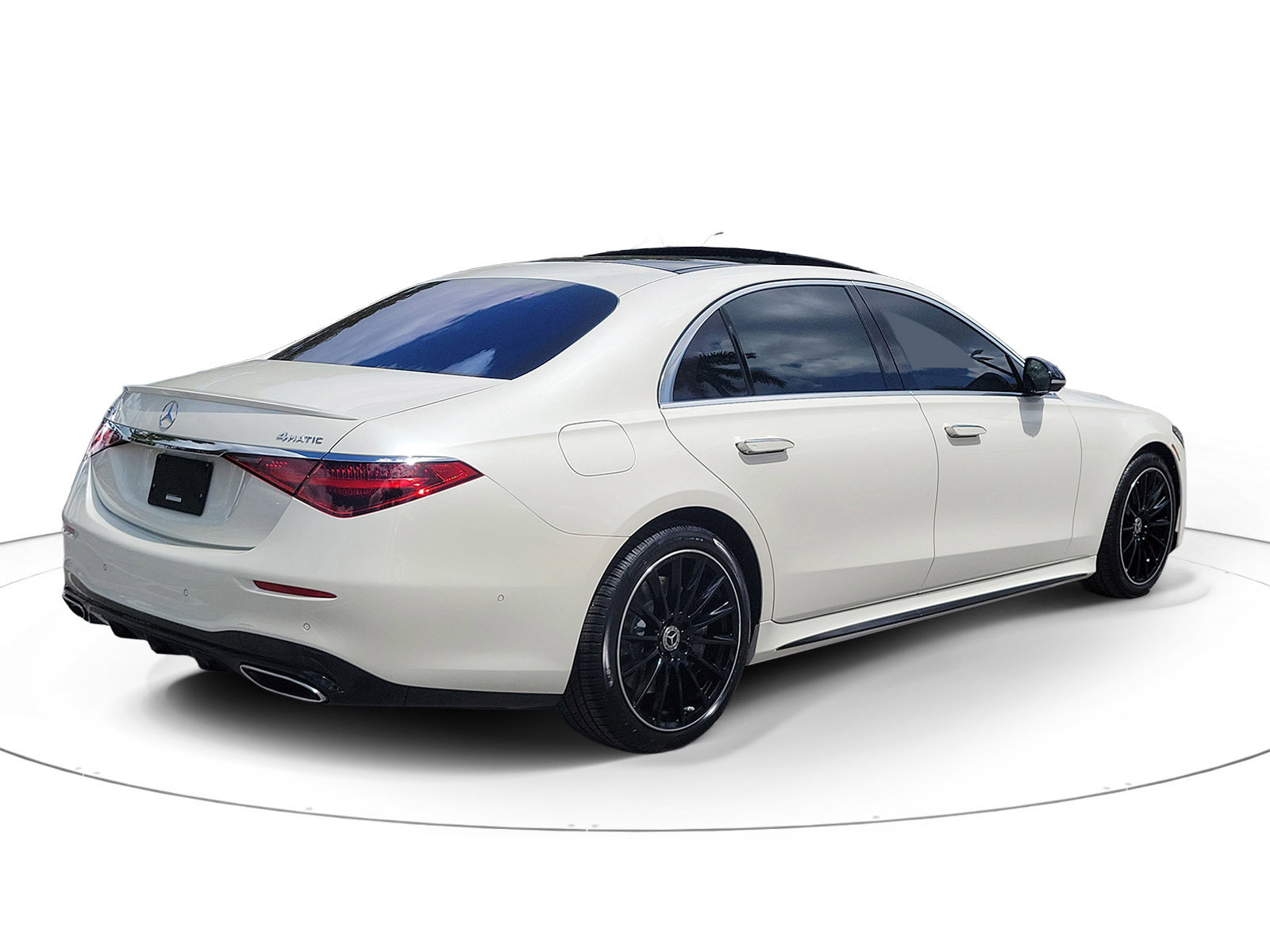 Used 2022 Mercedes-Benz S 580 4MATIC Sedan image 4