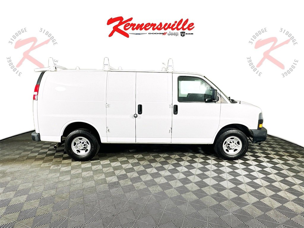 Used 2021 Chevrolet Express 2500 Work Van w/ Driver Convenience Package image 8