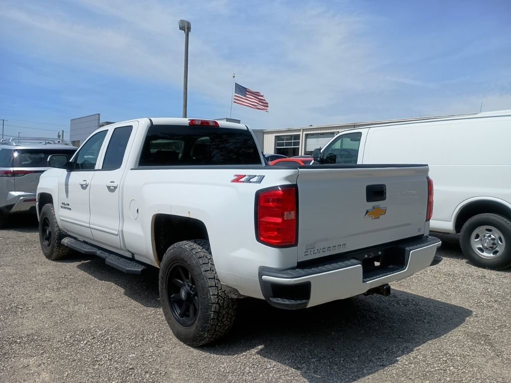 Used 2018 Chevrolet Silverado 1500 LT w/ True North Edition image 3