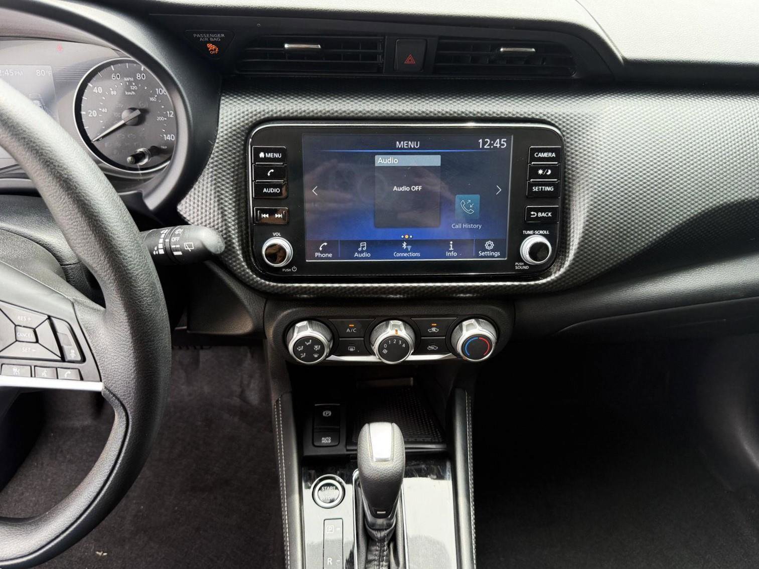 Used 2023 Nissan Kicks SV image 22