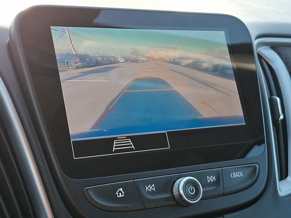 Used 2024 Chevrolet Malibu LT image 18