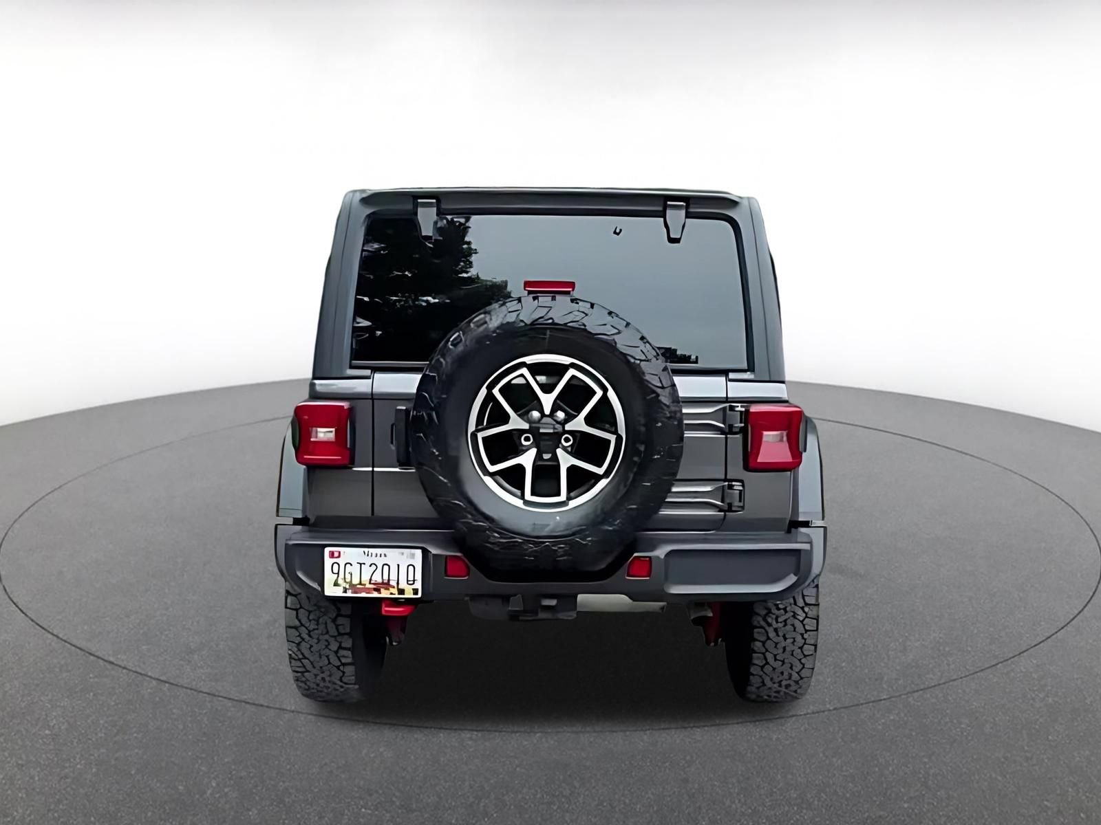 Used 2025 Jeep Wrangler Unlimited Rubicon AWD/4WD image 12