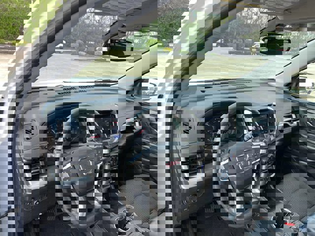 Used 2022 GMC Terrain SLE w/ Driver Convenience Package image 10