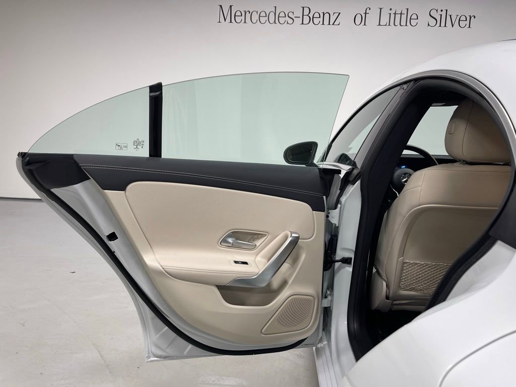 Certified 2022 Mercedes-Benz CLA 250 4MATIC image 23