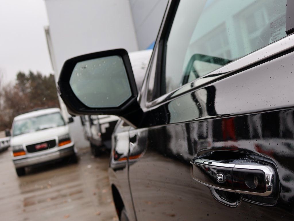 New 2025 Chevrolet Suburban Premier w/ Sun And Tow Package image 11