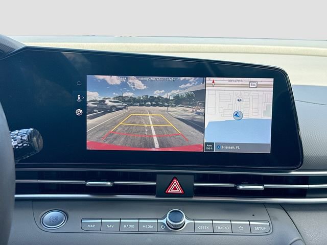 Certified 2023 Hyundai Elantra SEL w/ Convenience Package image 13