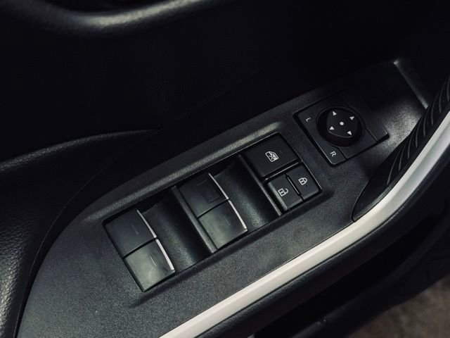 Used 2023 Toyota RAV4 XLE w/ Convenience Package image 16