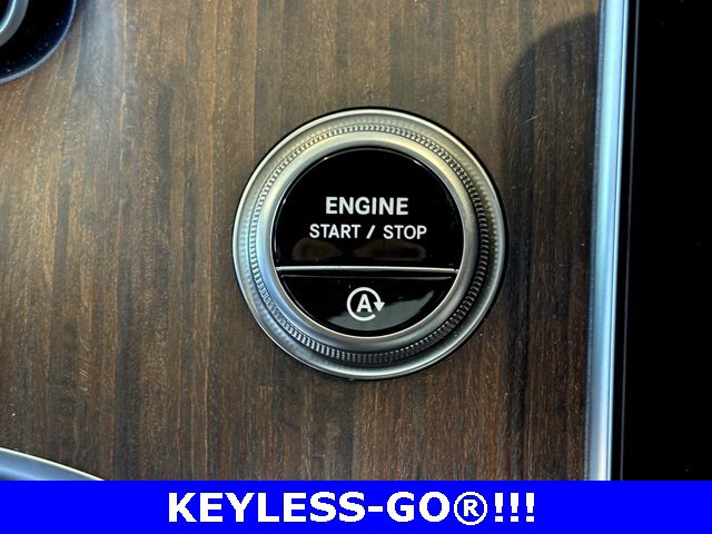 Certified 2025 Mercedes-Benz C 300 Sedan image 3