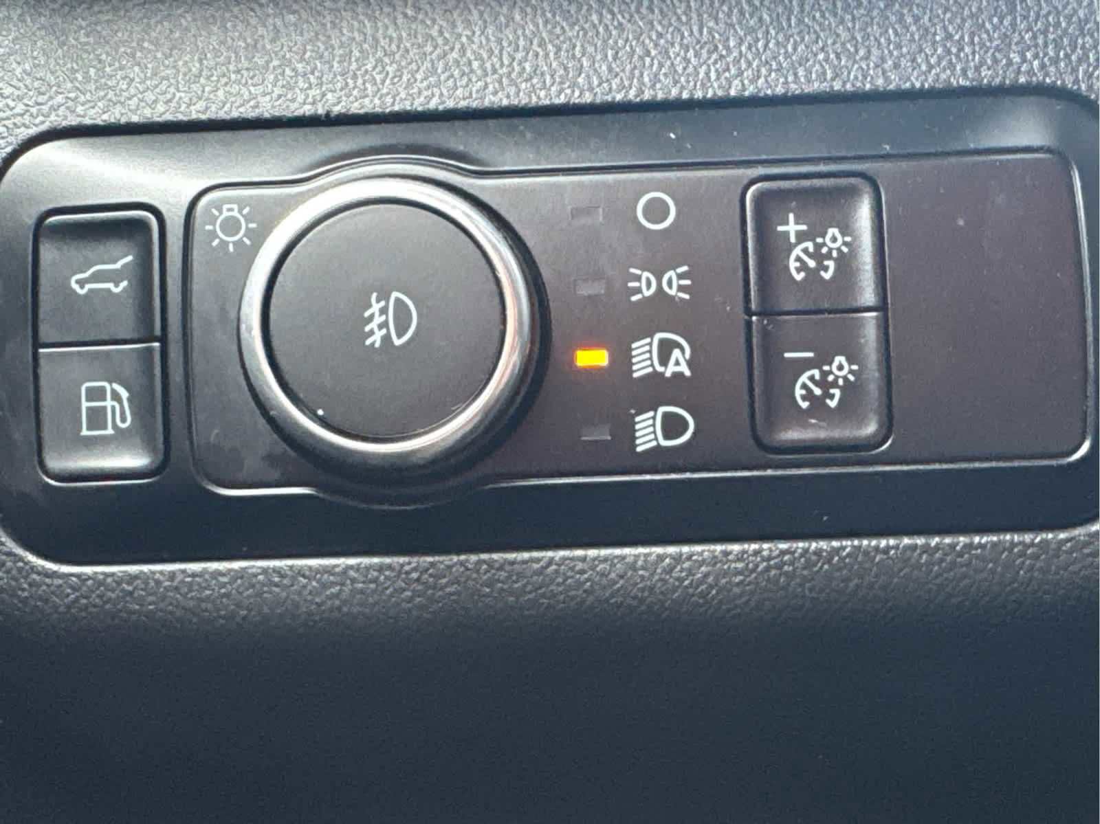 Used 2023 Ford Escape Platinum w/ Premium Technology Package image 25