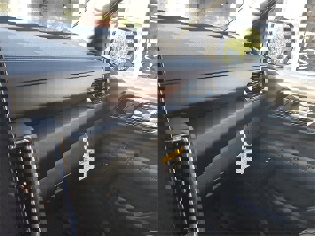 New 2025 GMC Yukon XL Denali image 25