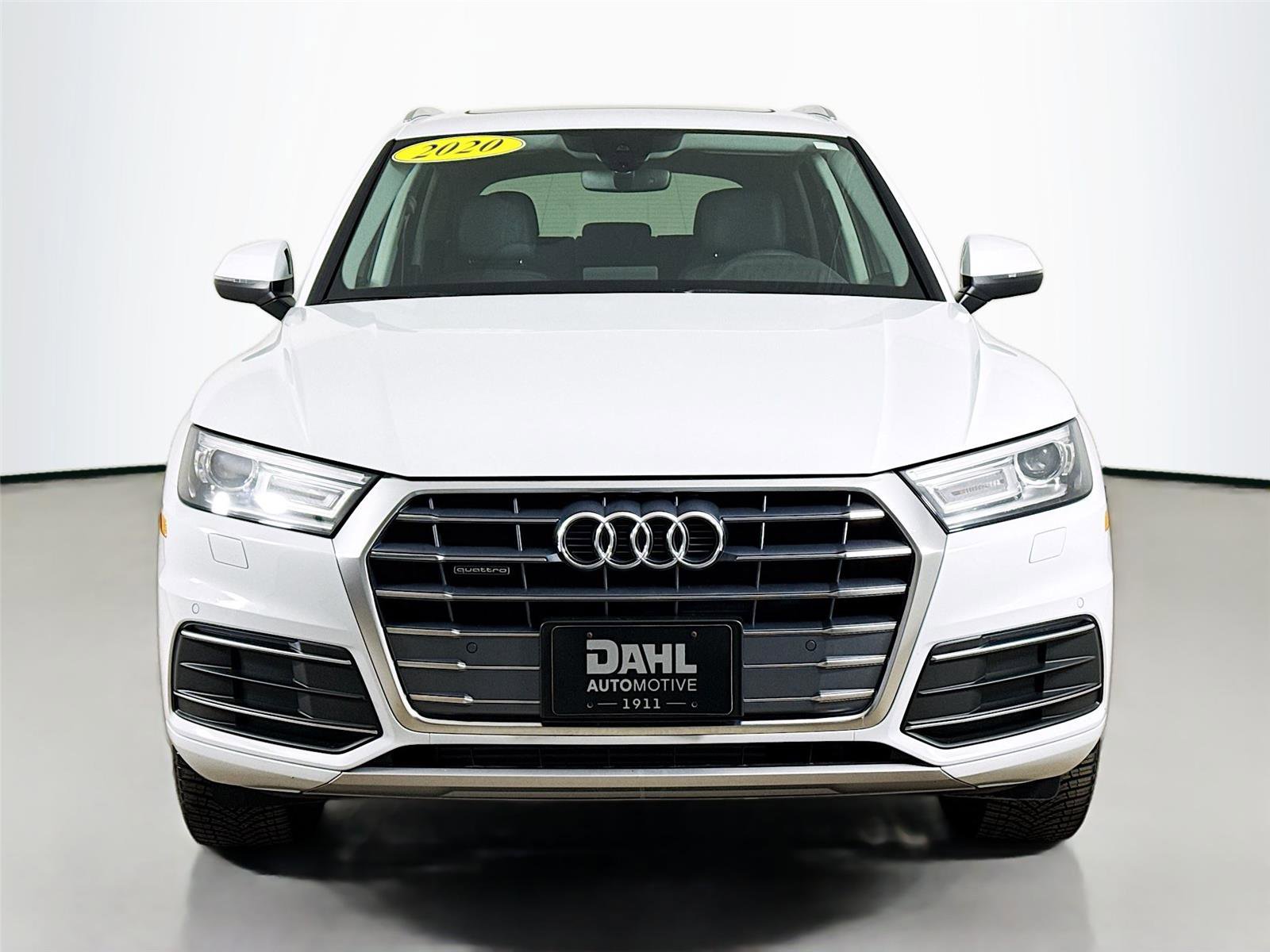 Used 2020 Audi Q5 2.0T Premium w/ Convenience Package AWD/4WD image 3