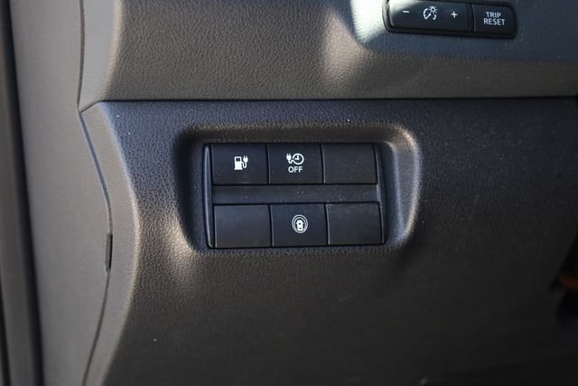 Certified 2025 Nissan Leaf S FWD image 14
