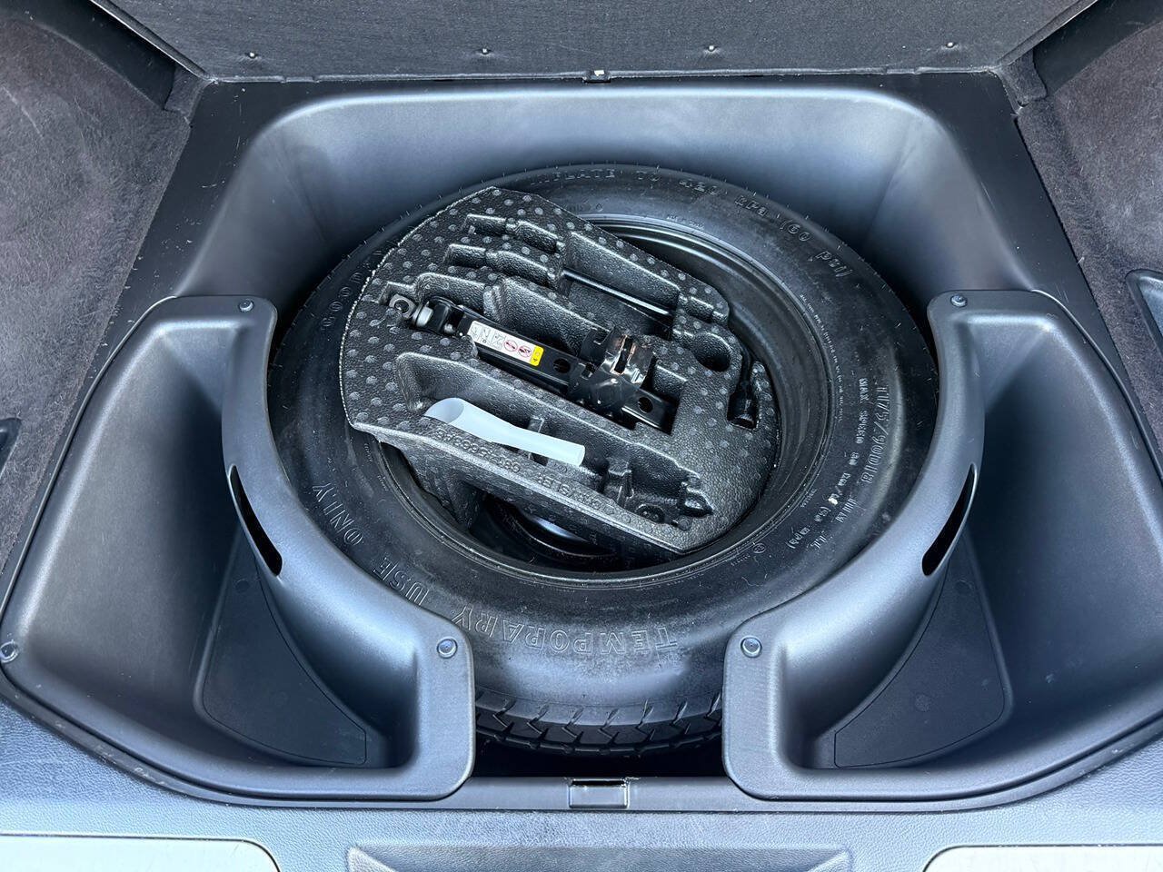 Used 2015 Jeep Grand Cherokee Limited AWD/4WD image 24